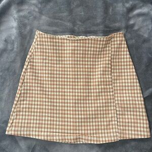 Plaid mini skirt
